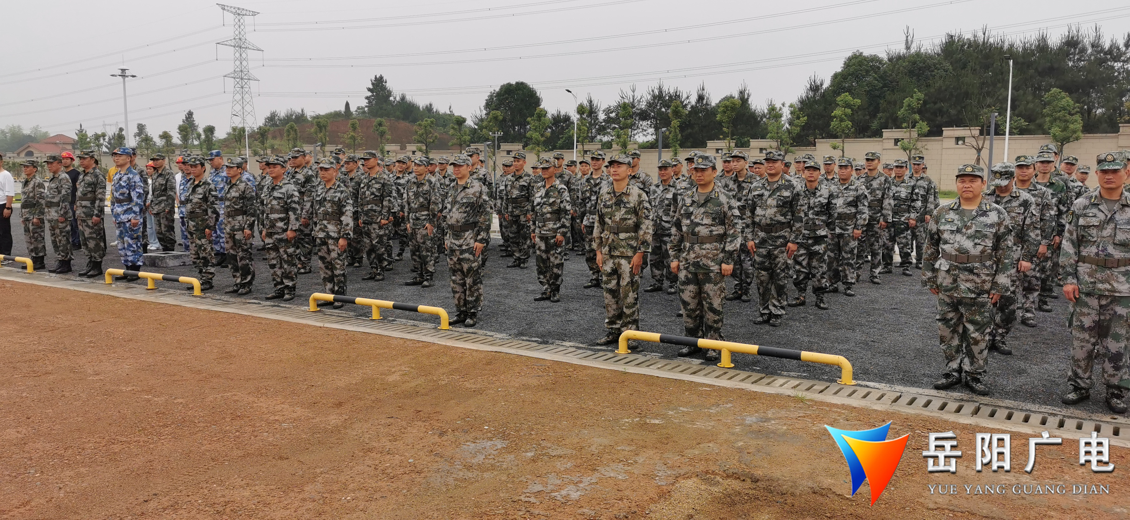 快讯丨李挚参加全市民兵训练基地揭牌仪式启动仪式