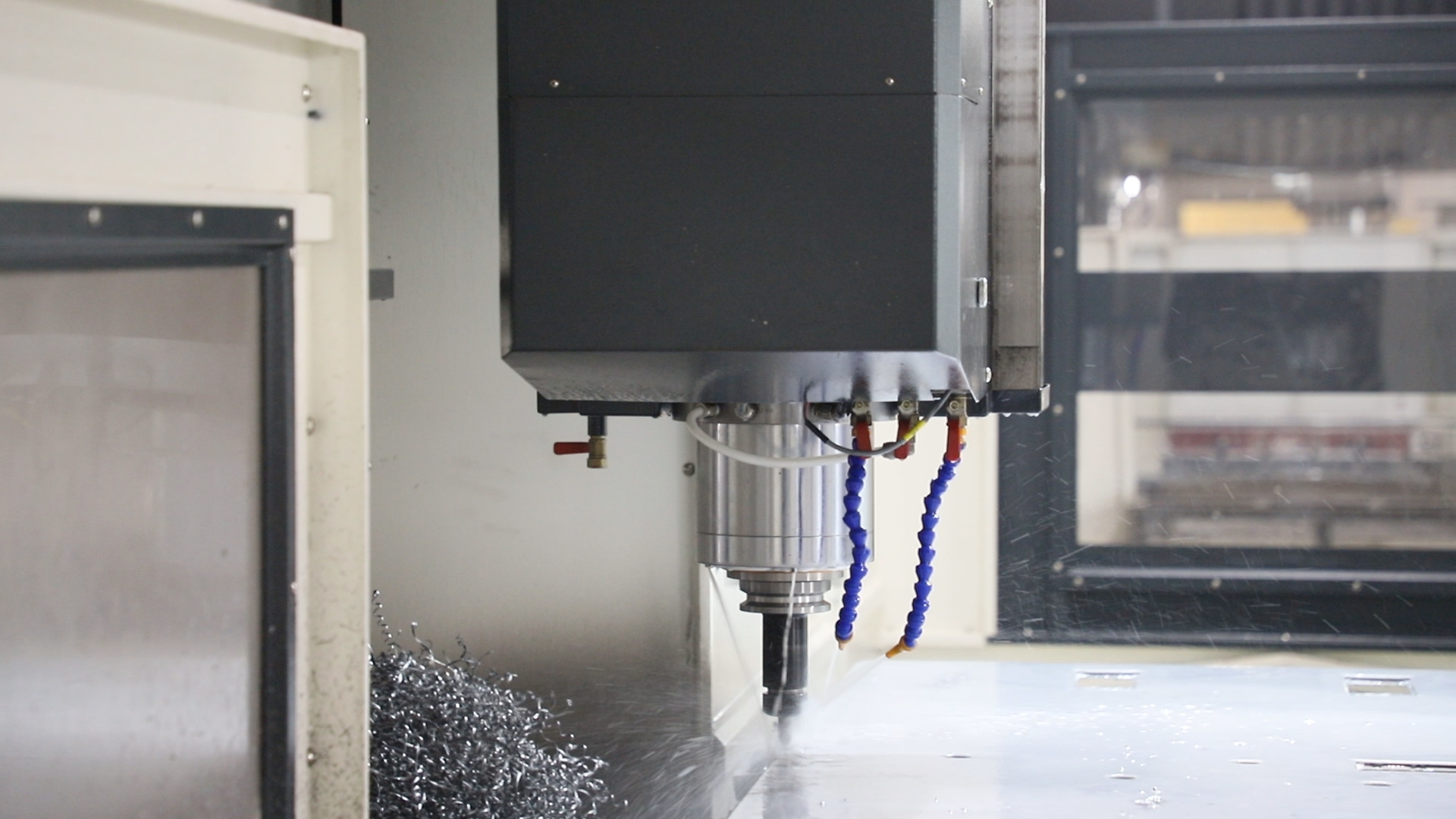 沁峰全自动生产图4.jpg 沁峰全自动生产图4.jpg