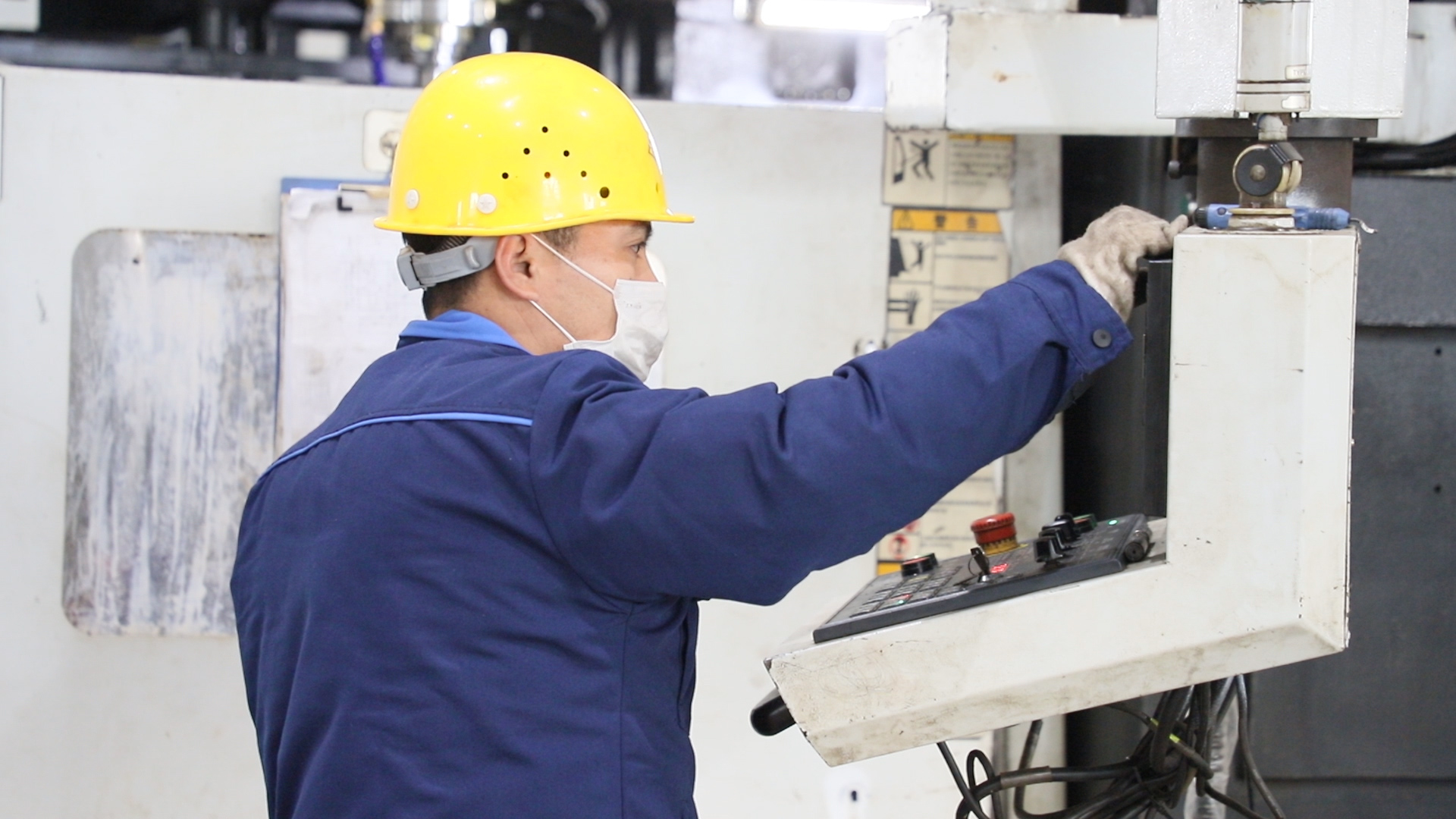 沁峰生产图5.jpg 沁峰生产图5.jpg