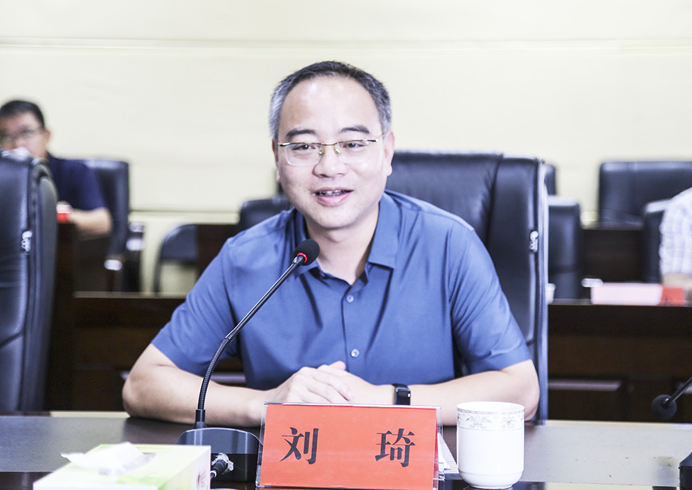 刘琦市长1.jpg5.jpg 刘琦市长1.jpg5.jpg