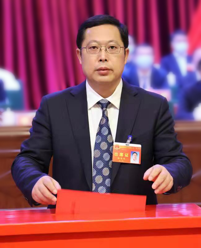 用书记.jpg
