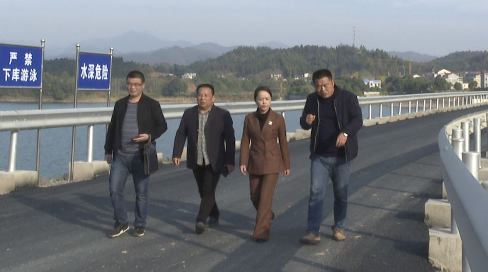 袁5.jpg2.jpg 袁5.jpg2.jpg