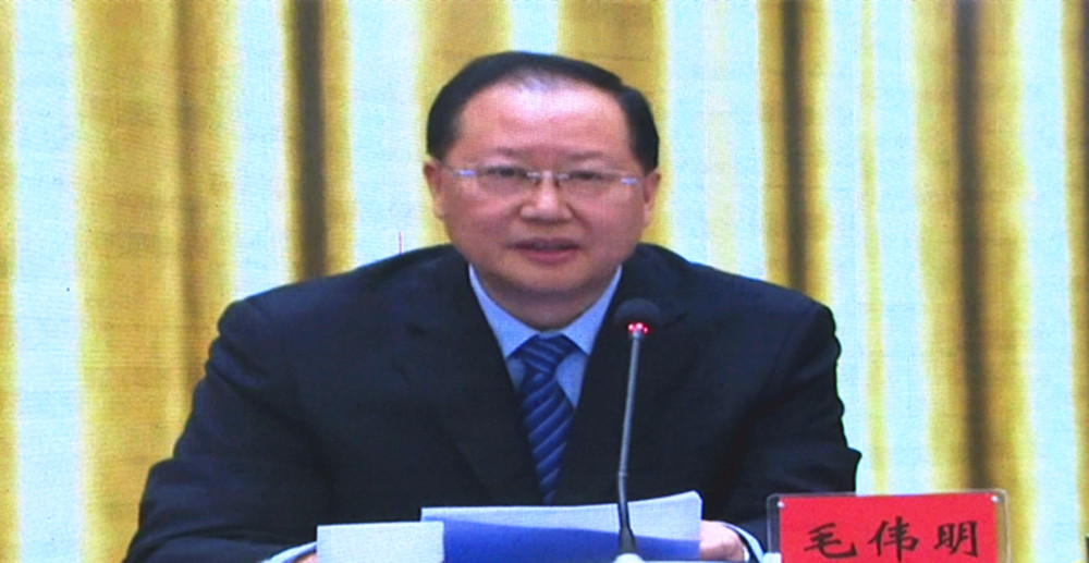 省长003_副本22.jpg 省长003_副本22.jpg