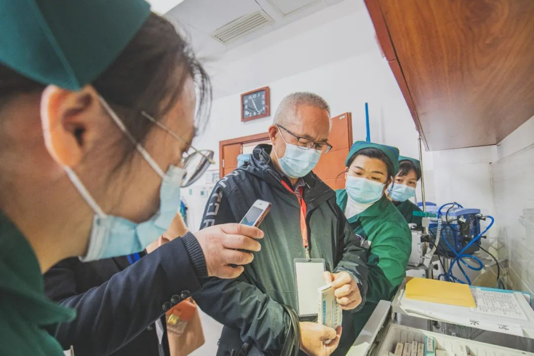 图片2.png 图片2.png