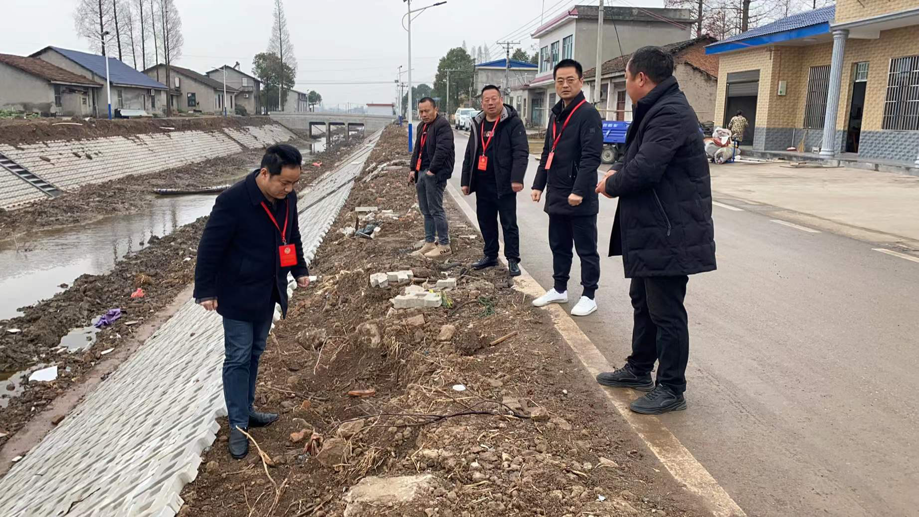 图片2.png 图片2.png