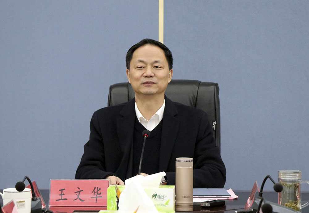 IMG_4990.jpg-2.jpg IMG_4990.jpg-2.jpg