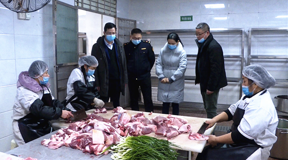 检查校园_副本.jpg 检查校园_副本.jpg