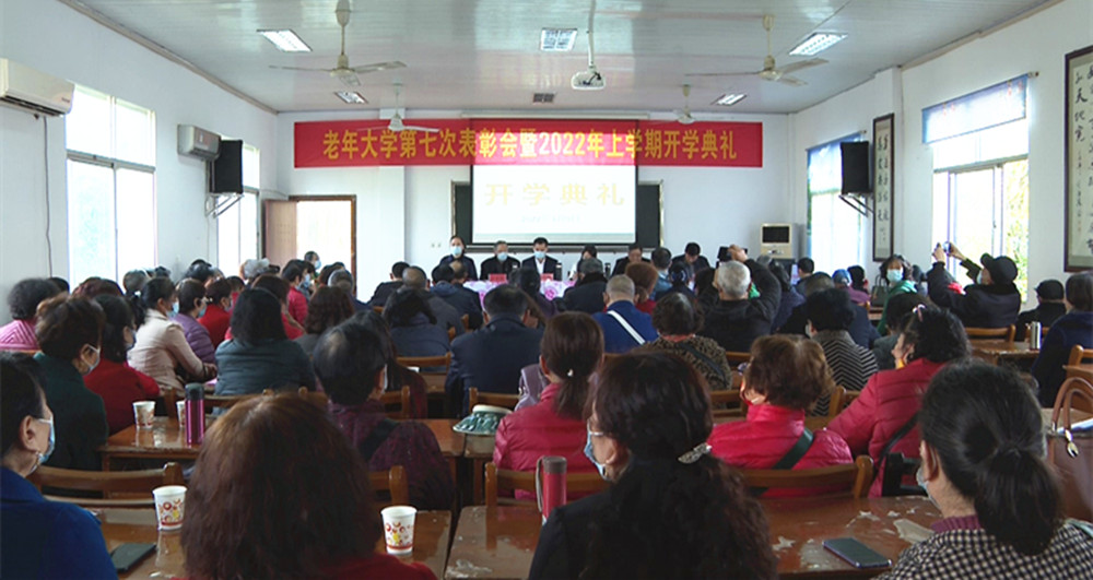 袁康_副本.jpg