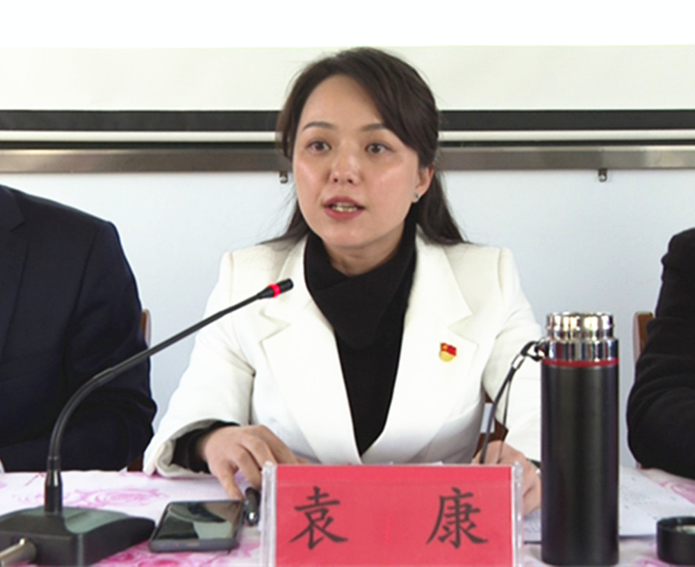 袁康005_副本.jpg