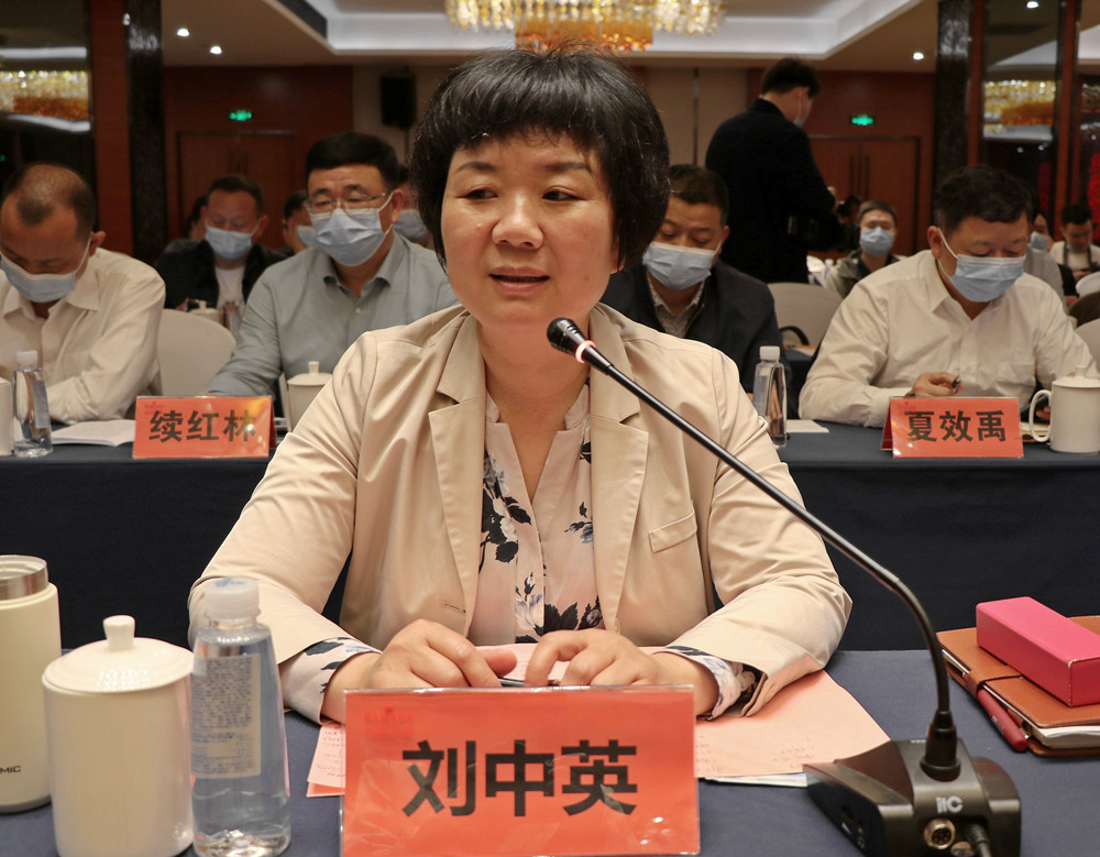 通城县党政团考察(7)_副本.jpg