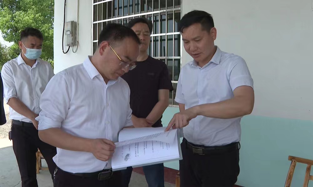 83aa1a0d35db4bb114ba6fb5a3df495.jpg 83aa1a0d35db4bb114ba6fb5a3df495.jpg