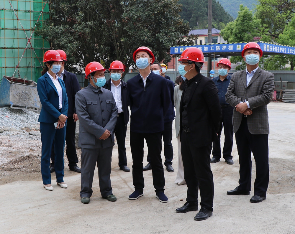 书记忠防调研4.jpg 书记忠防调研4.jpg