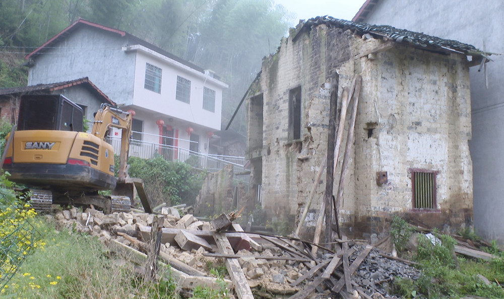 坦渡拆房002_副本1.jpg