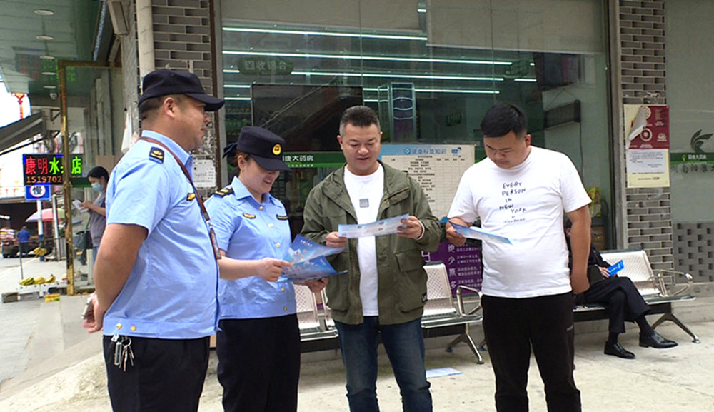 交通执法005_副本_副本.jpg 交通执法005_副本_副本.jpg