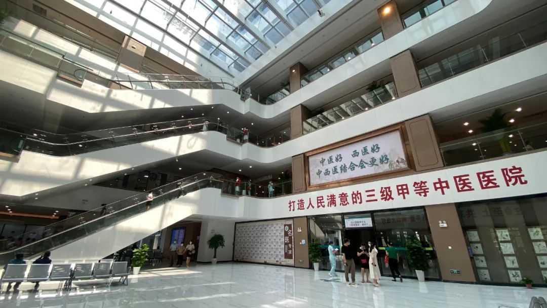 医疗资讯喜大普奔岳阳市中医医院门诊搬迁至新医疗大楼