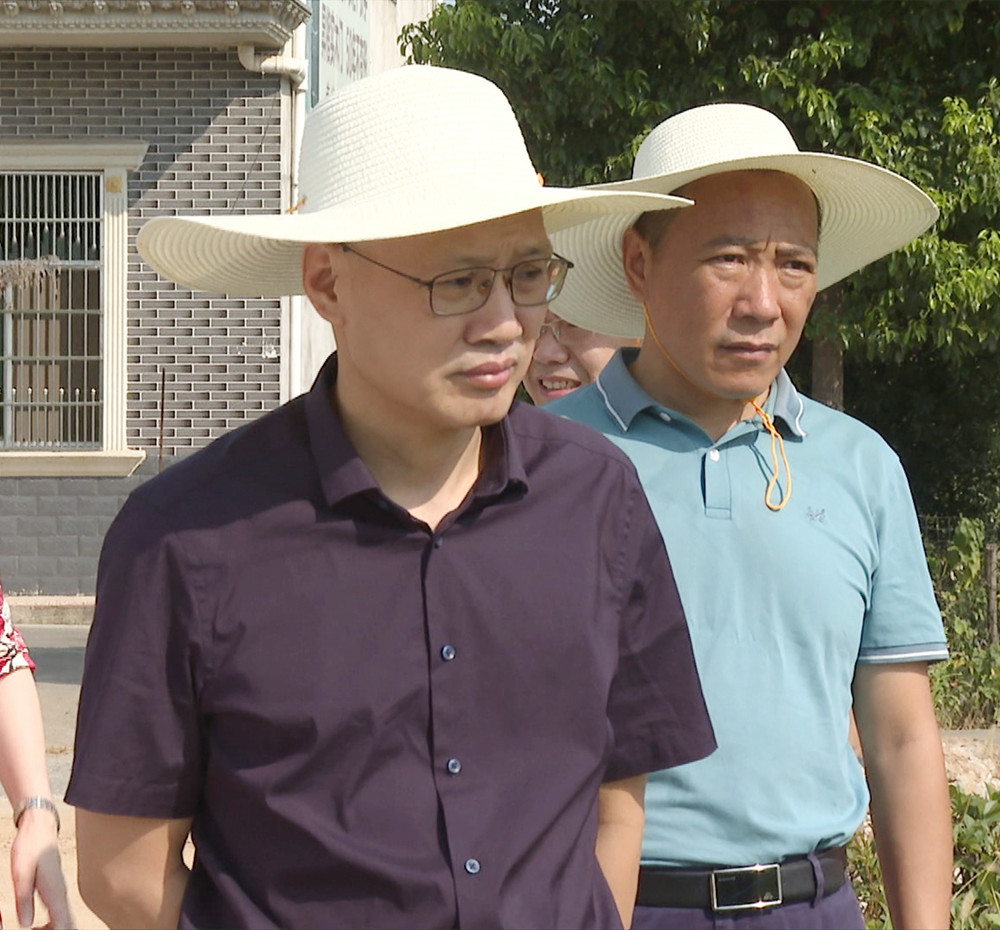 李其报五里008_副本1.jpg 李其报五里008_副本1.jpg