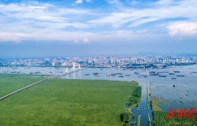 竞跑新时代 奋楫出洞庭