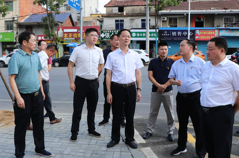 书记3.jpg