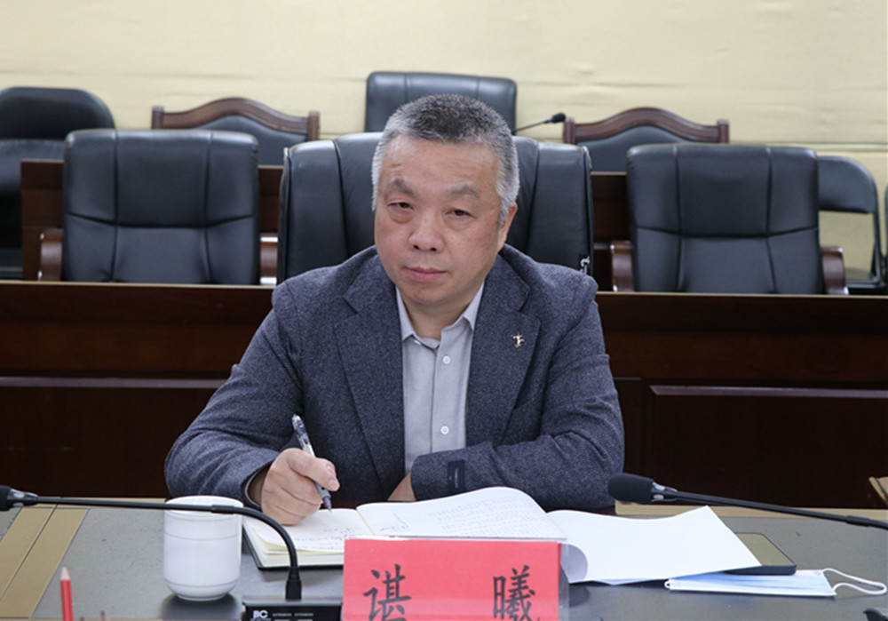 1014王文华、刘琦岳阳市交投集团洽谈(3)_副本.jpg 1014王文华、刘琦岳阳市交投集团洽谈(3)_副本.jpg