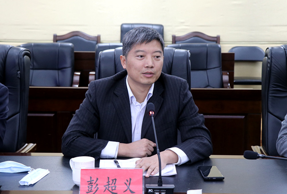 1027王文华与株洲时代新材料签约仪式(2)_副本.jpg 1027王文华与株洲时代新材料签约仪式(2)_副本.jpg