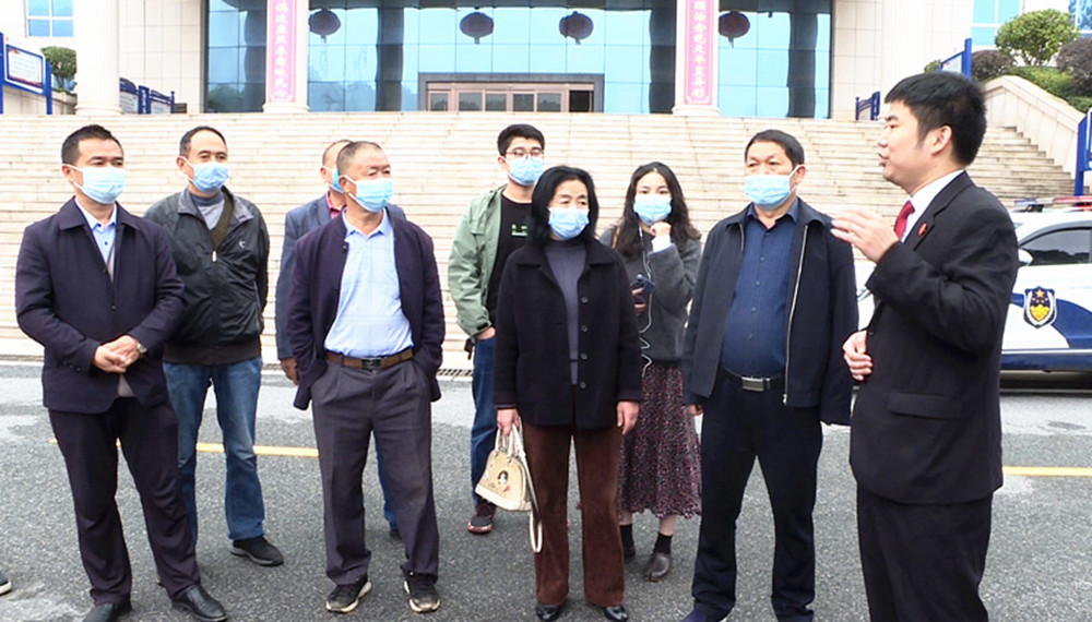 1031法院_副本.jpg 1031法院_副本.jpg