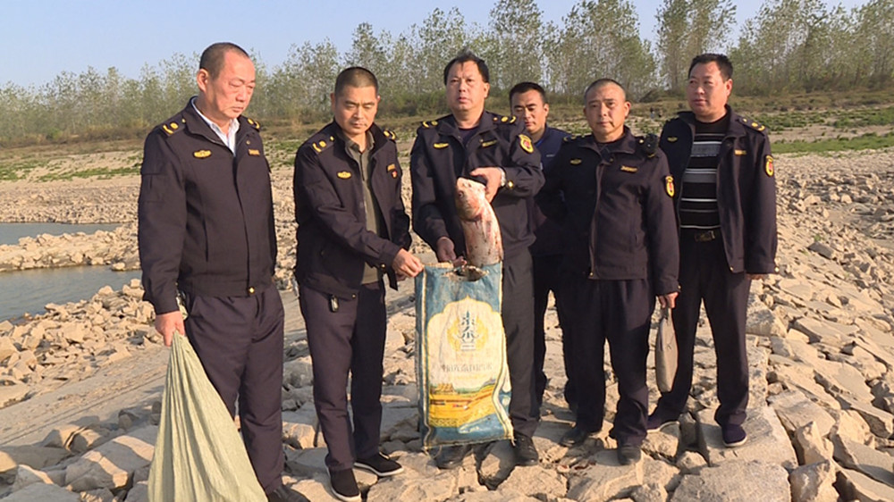 1101江南禁捕禁钓007_副本.jpg 1101江南禁捕禁钓007_副本.jpg