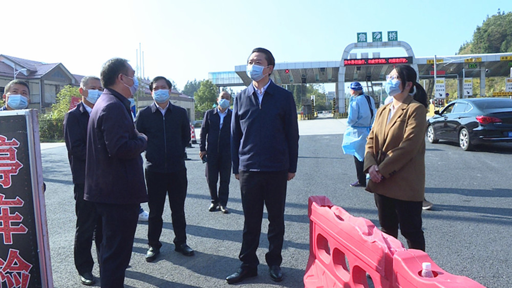1110黄伟雄012_副本.jpg