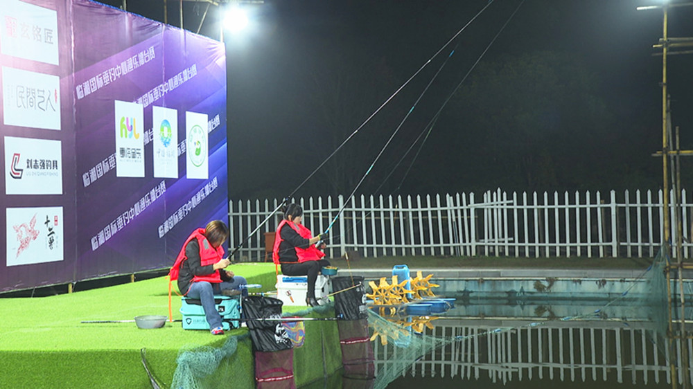 1125钓鱼002_副本.jpg 1125钓鱼002_副本.jpg