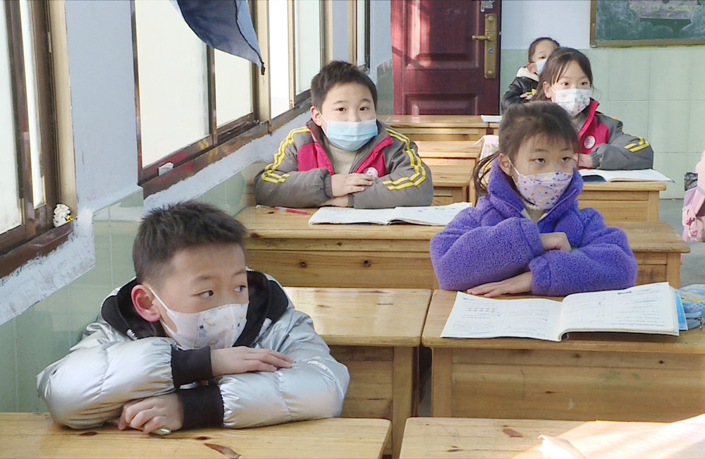 学校疫情消杀006.jpg