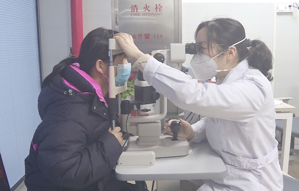人民医院眼部002.jpg