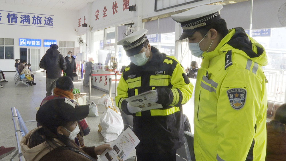交警006.jpg