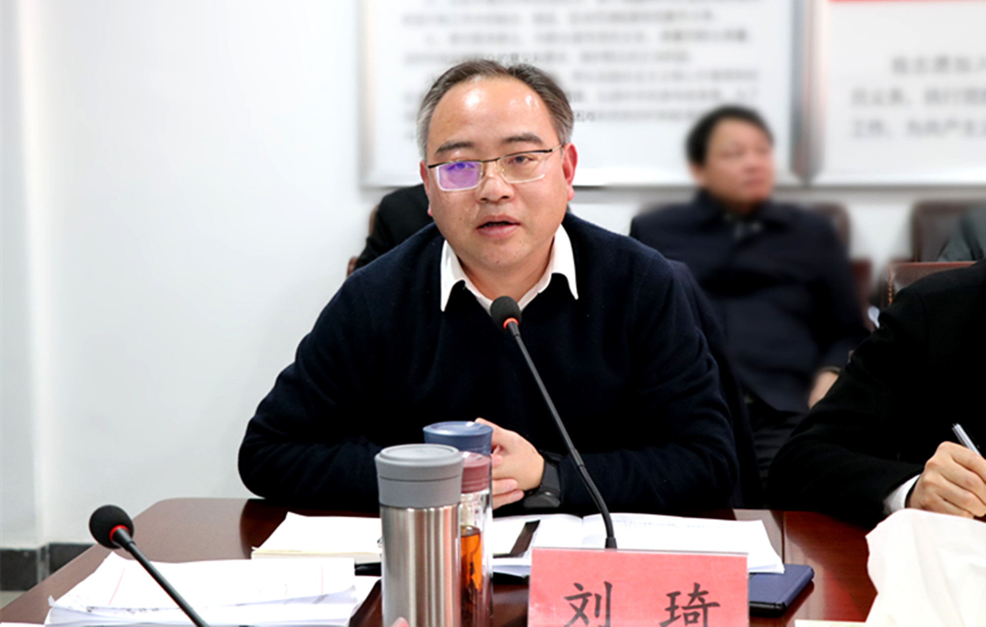 1.29王文华、刘琦 调研农业农村工作(4)_副本.jpg