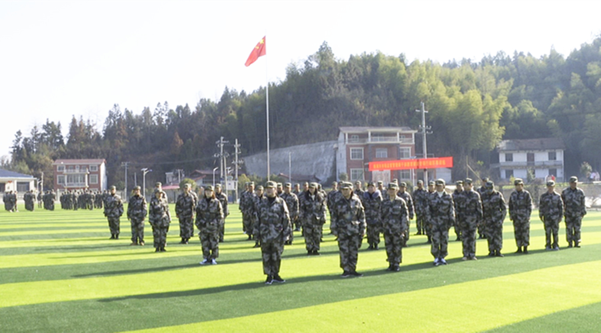 1.30市场监督管理局军训002_副本.jpg