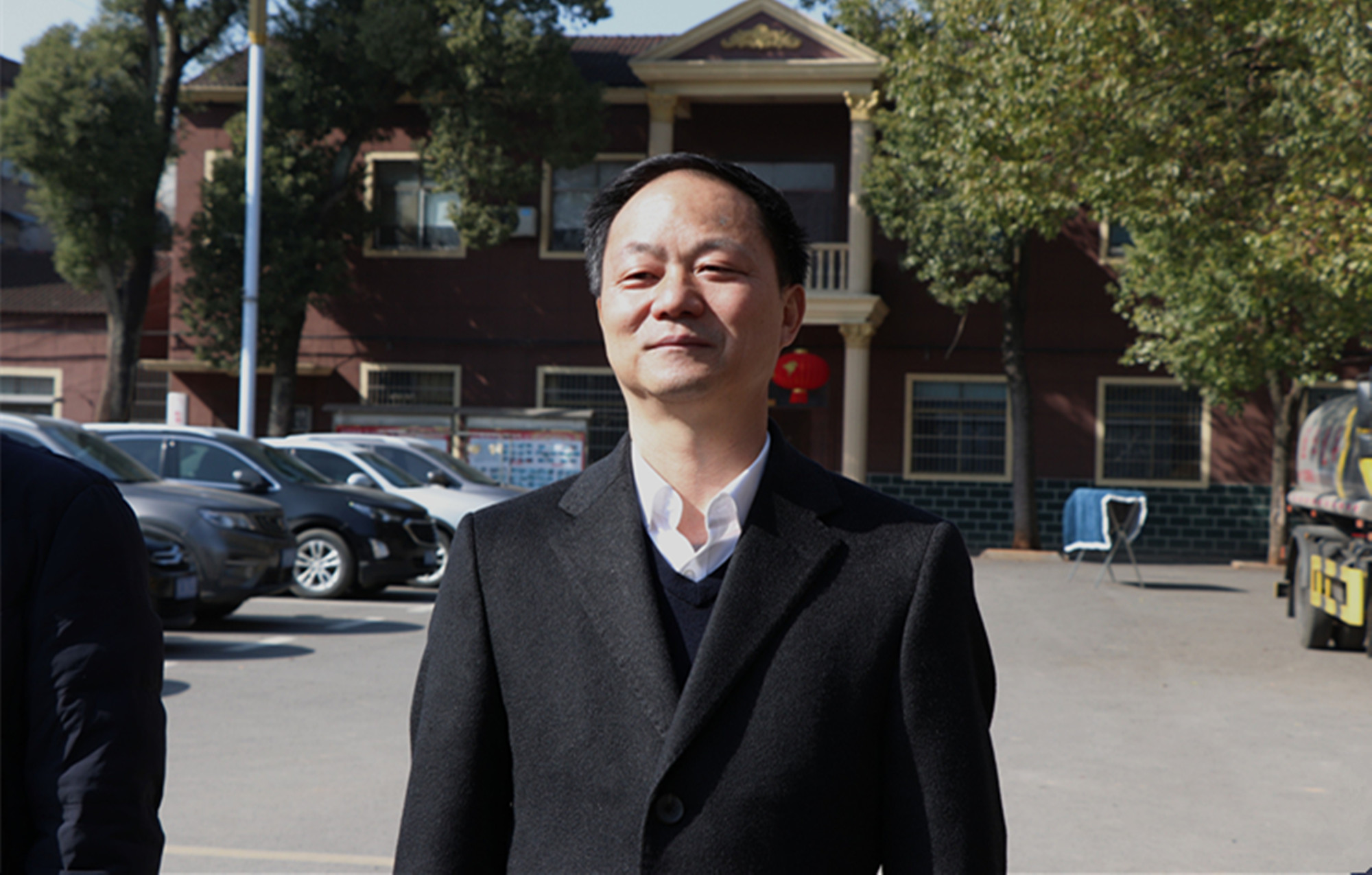 1.30书记市长走访江南 黄盖 聂市 坦度羊楼司 五里牌 云湖 长安(1)_副本.jpg