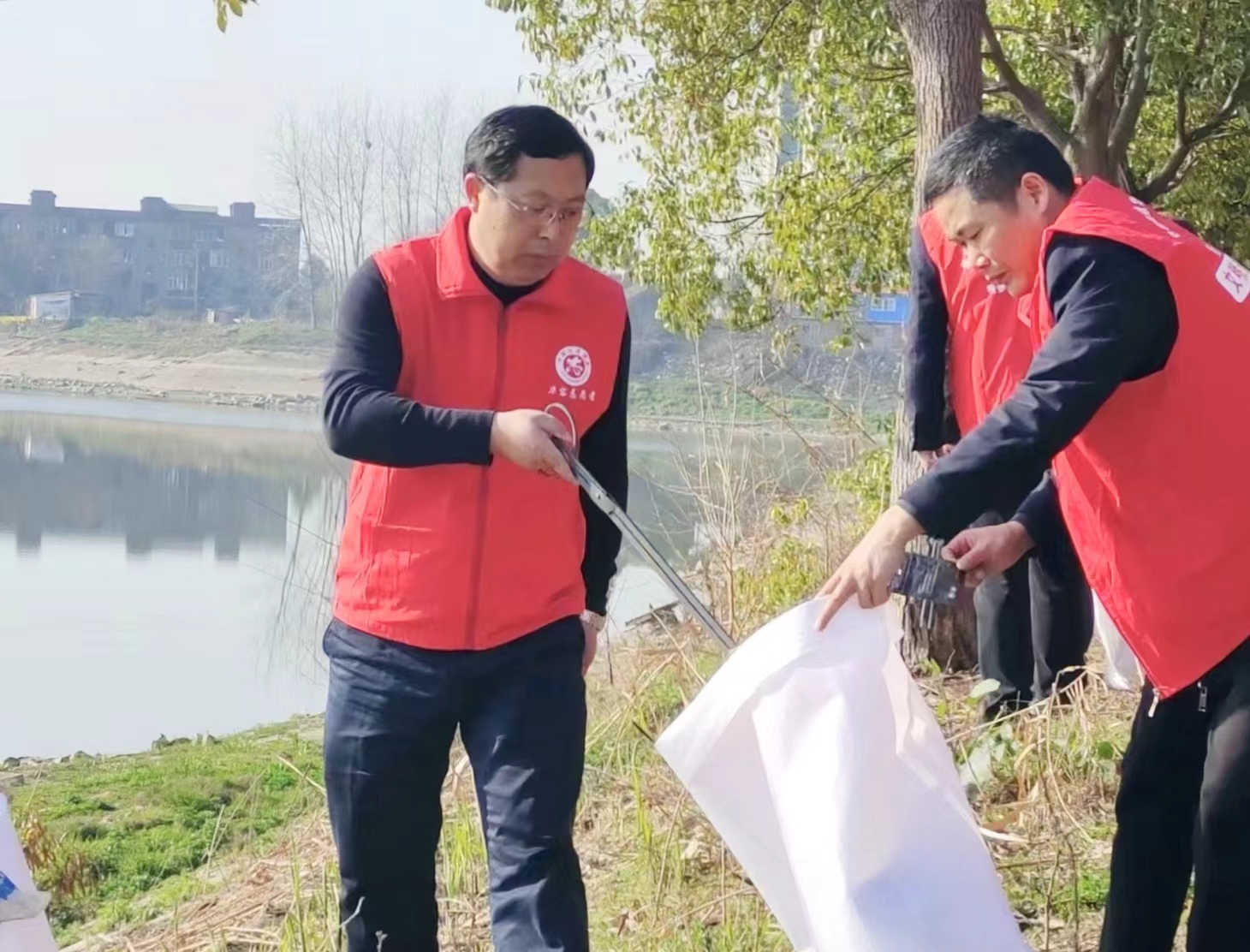 微信图片_20230306213754.jpg 微信图片_20230306213754.jpg