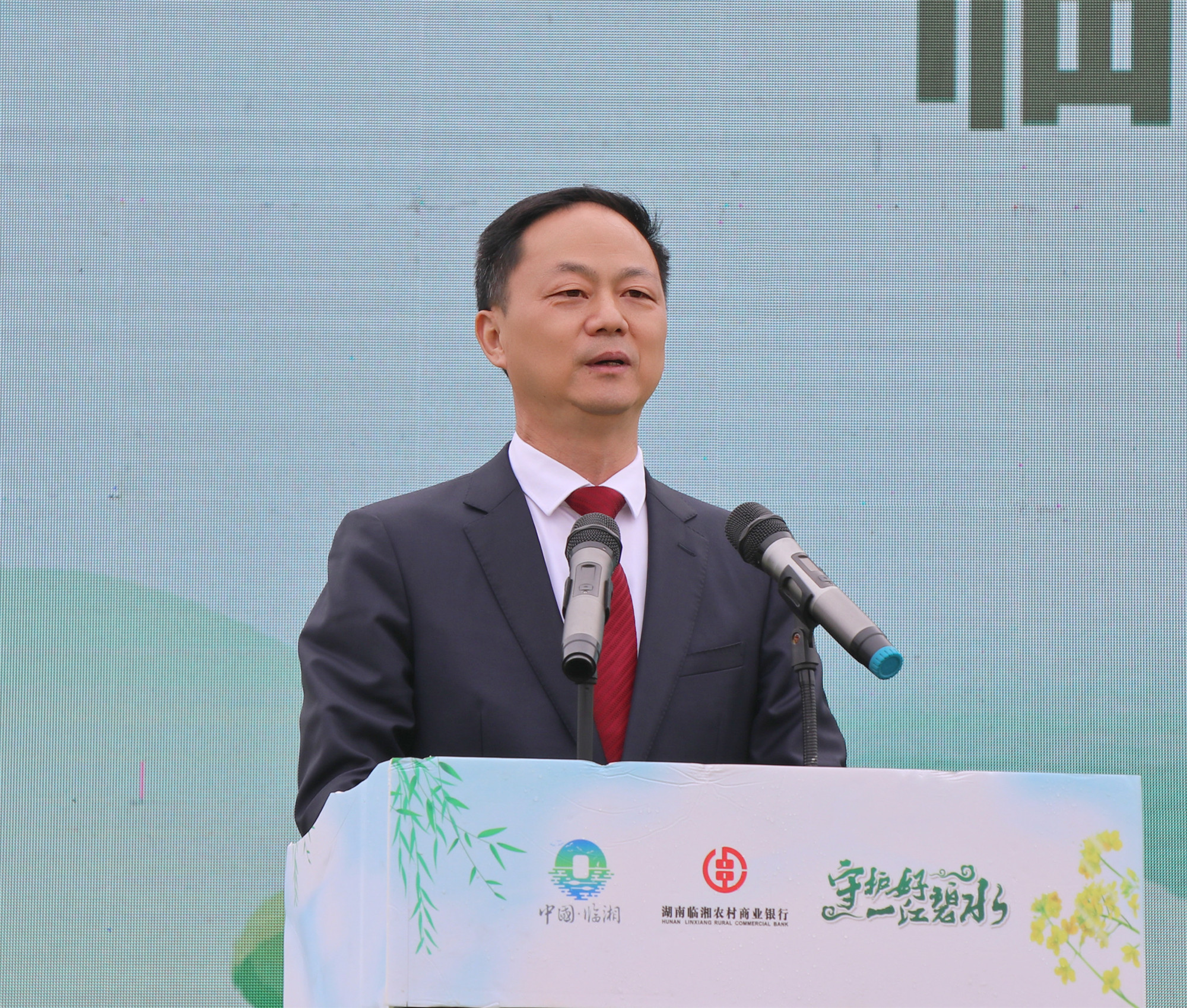 油菜花3.jpg 油菜花3.jpg