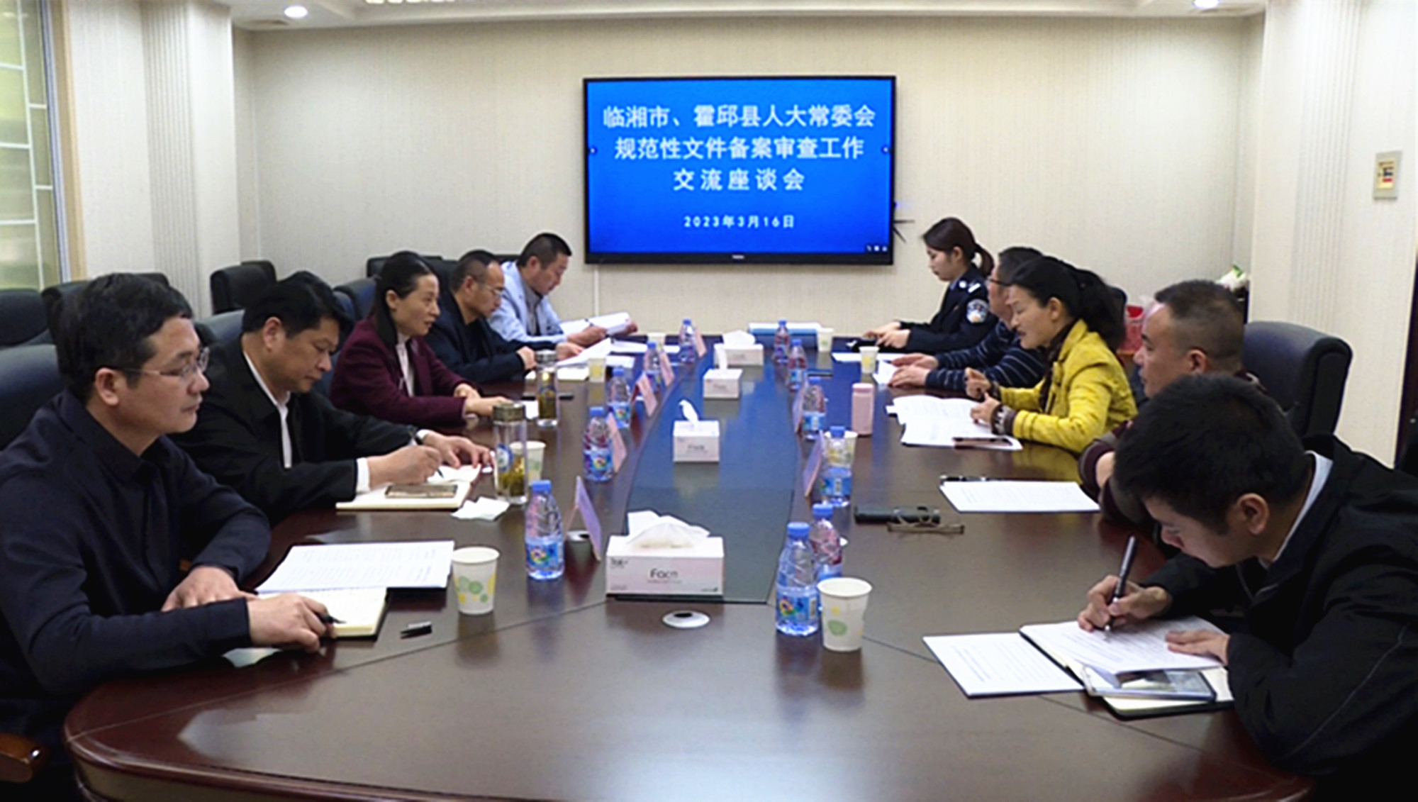 3.17人大010_副本.jpg 3.17人大010_副本.jpg