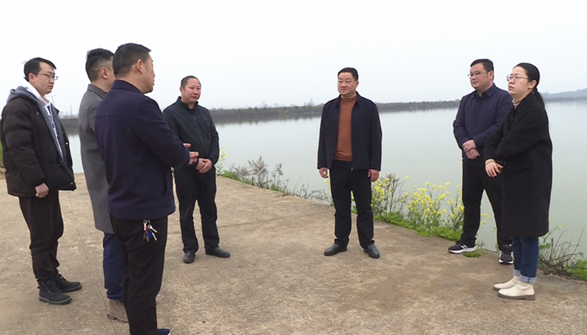 3.30吴天星巡河005_副本.jpg 3.30吴天星巡河005_副本.jpg