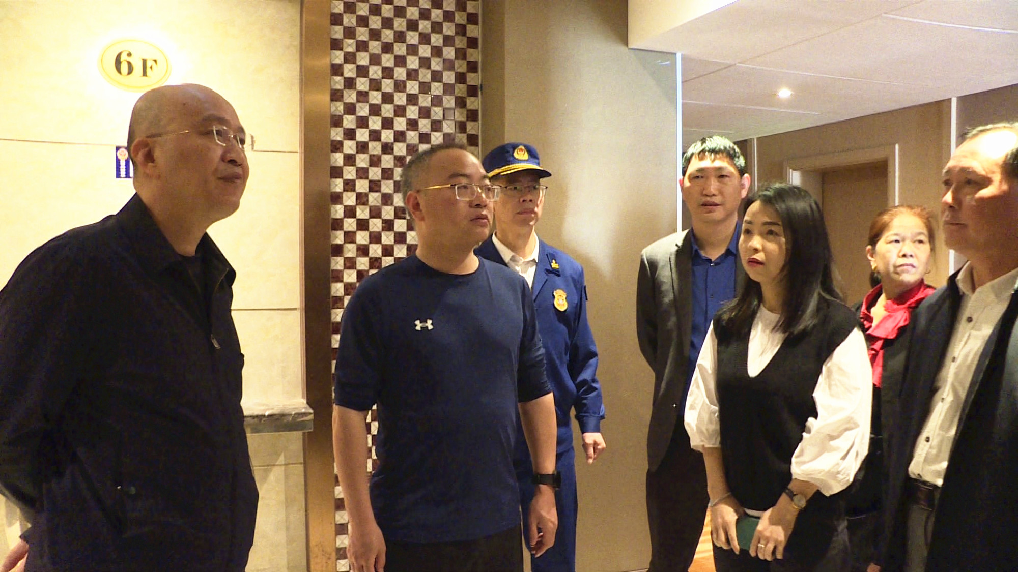 刘琦五一消防安全检查004_副本.jpg