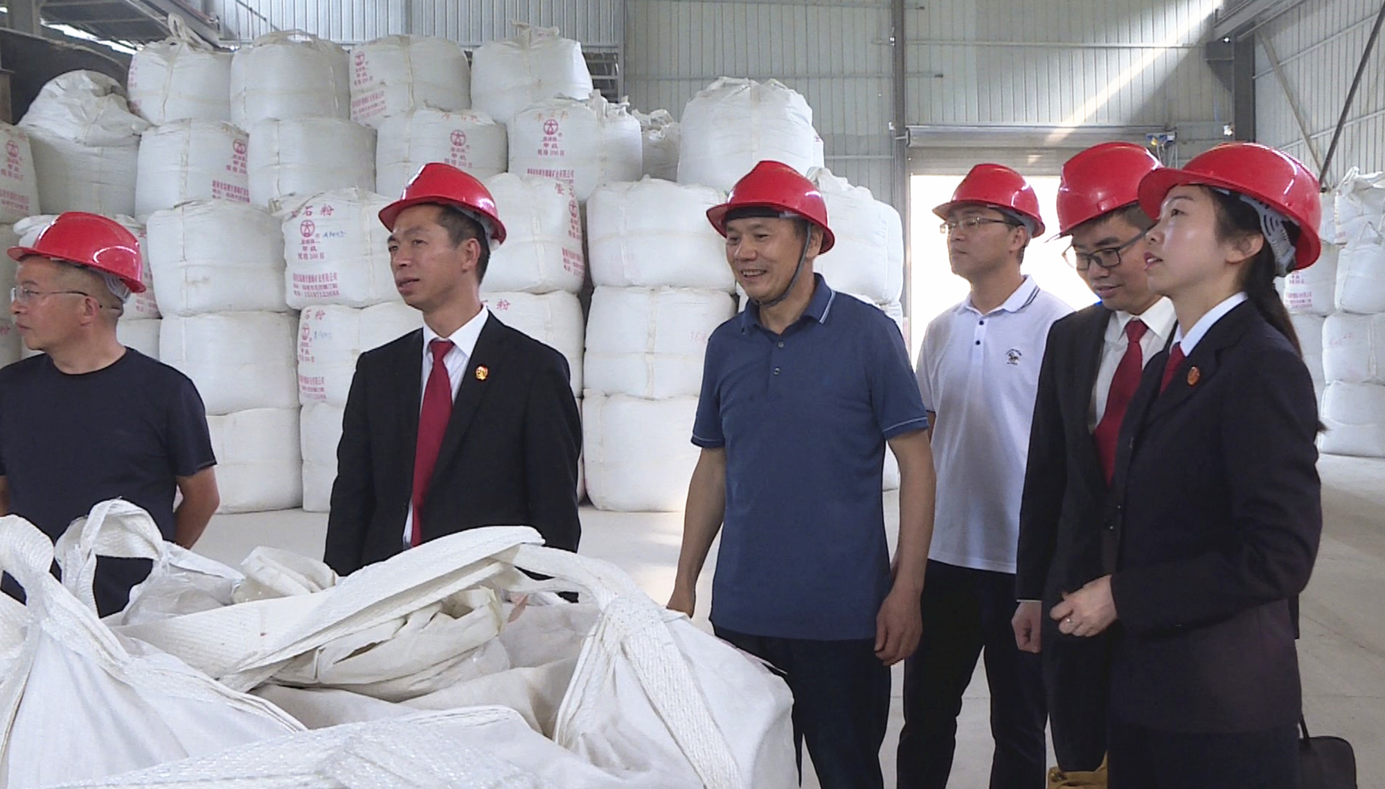 法院013_副本.jpg 法院013_副本.jpg