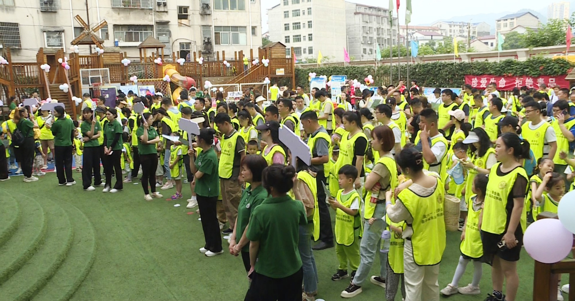 长安街道禁毒007_副本.jpg 长安街道禁毒007_副本.jpg