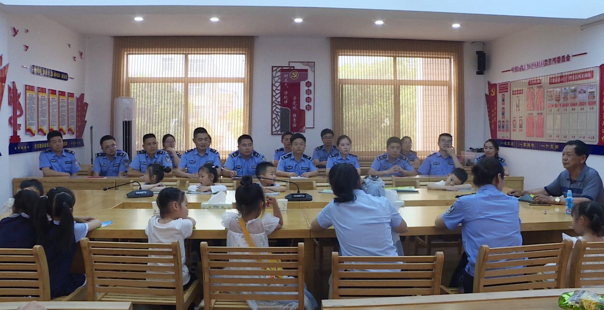 司法局012_副本.jpg 司法局012_副本.jpg