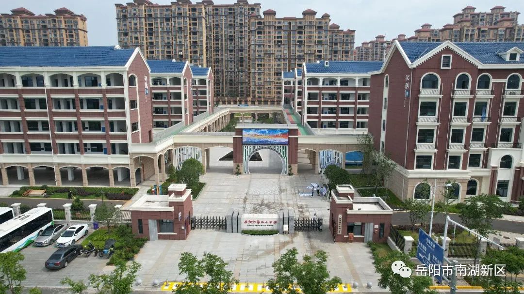 DJI_0990.JPG 图片