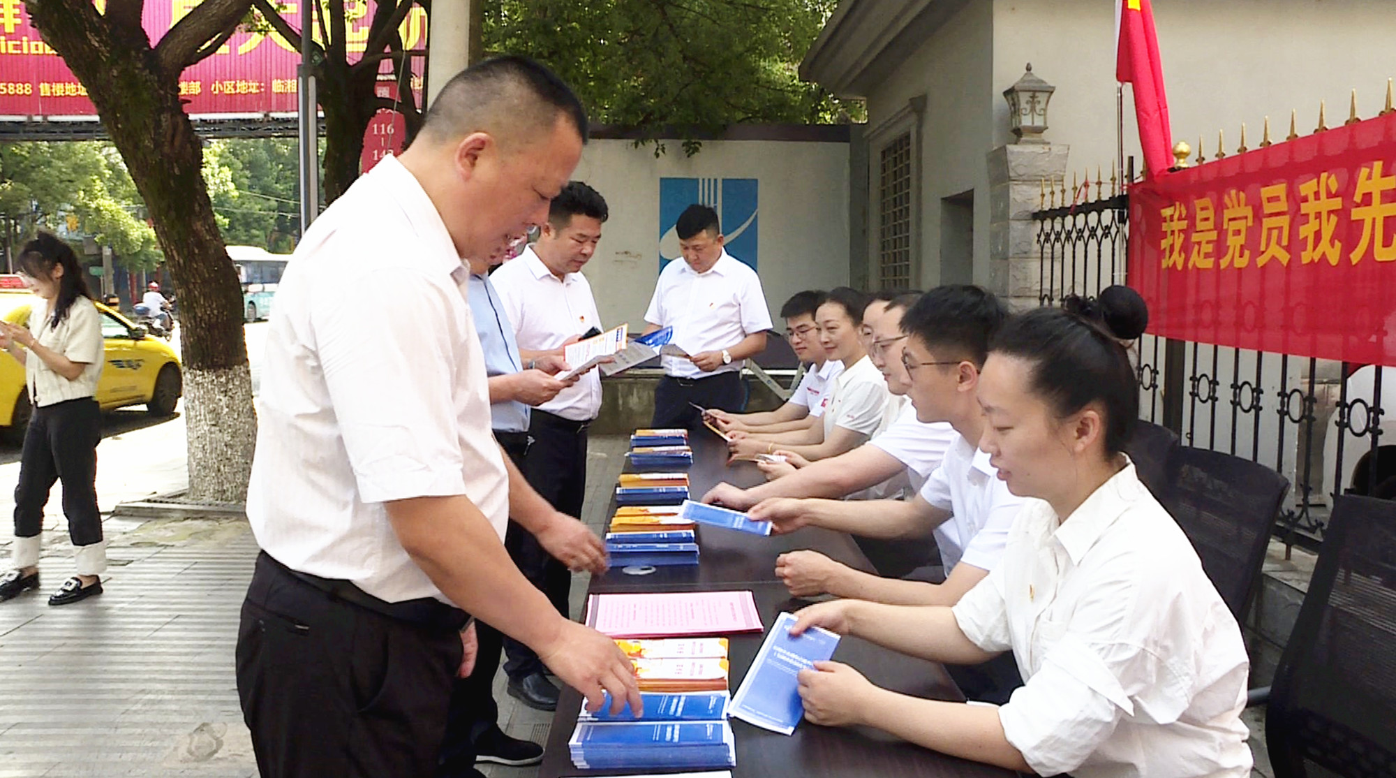 发改局004_副本.jpg 发改局004_副本.jpg