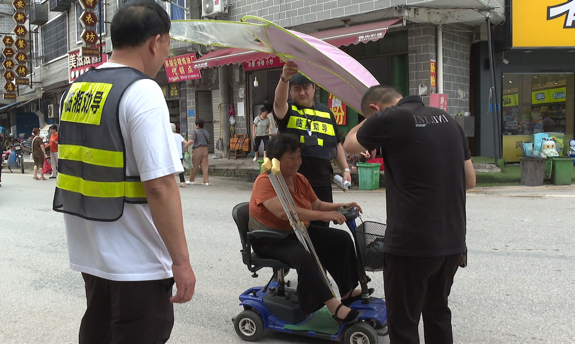 忠防戴帽_副本.jpg 忠防戴帽_副本.jpg