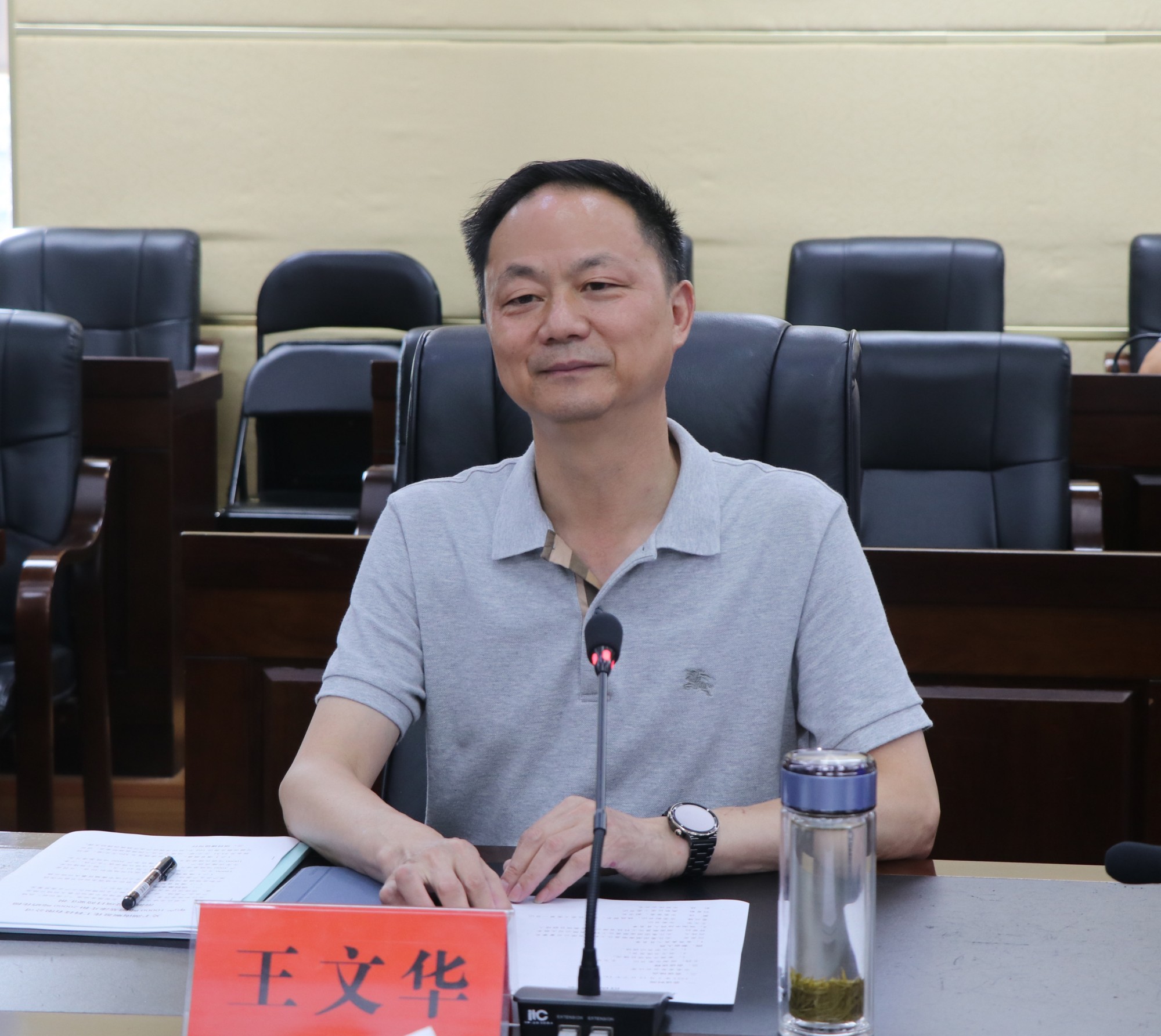 书记洽谈.jpg1.jpg 书记洽谈.jpg1.jpg