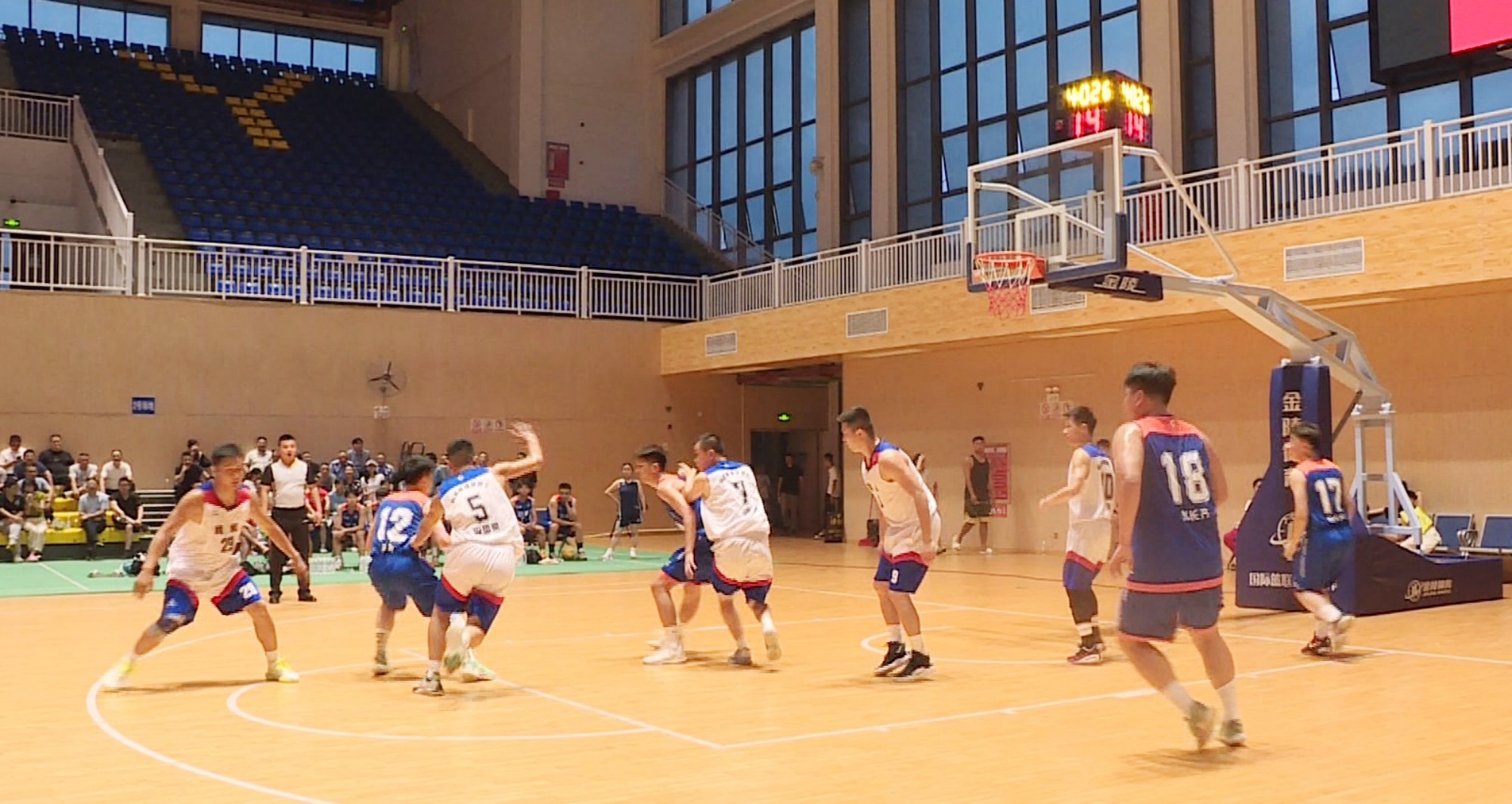 篮球005_副本.jpg 篮球005_副本.jpg