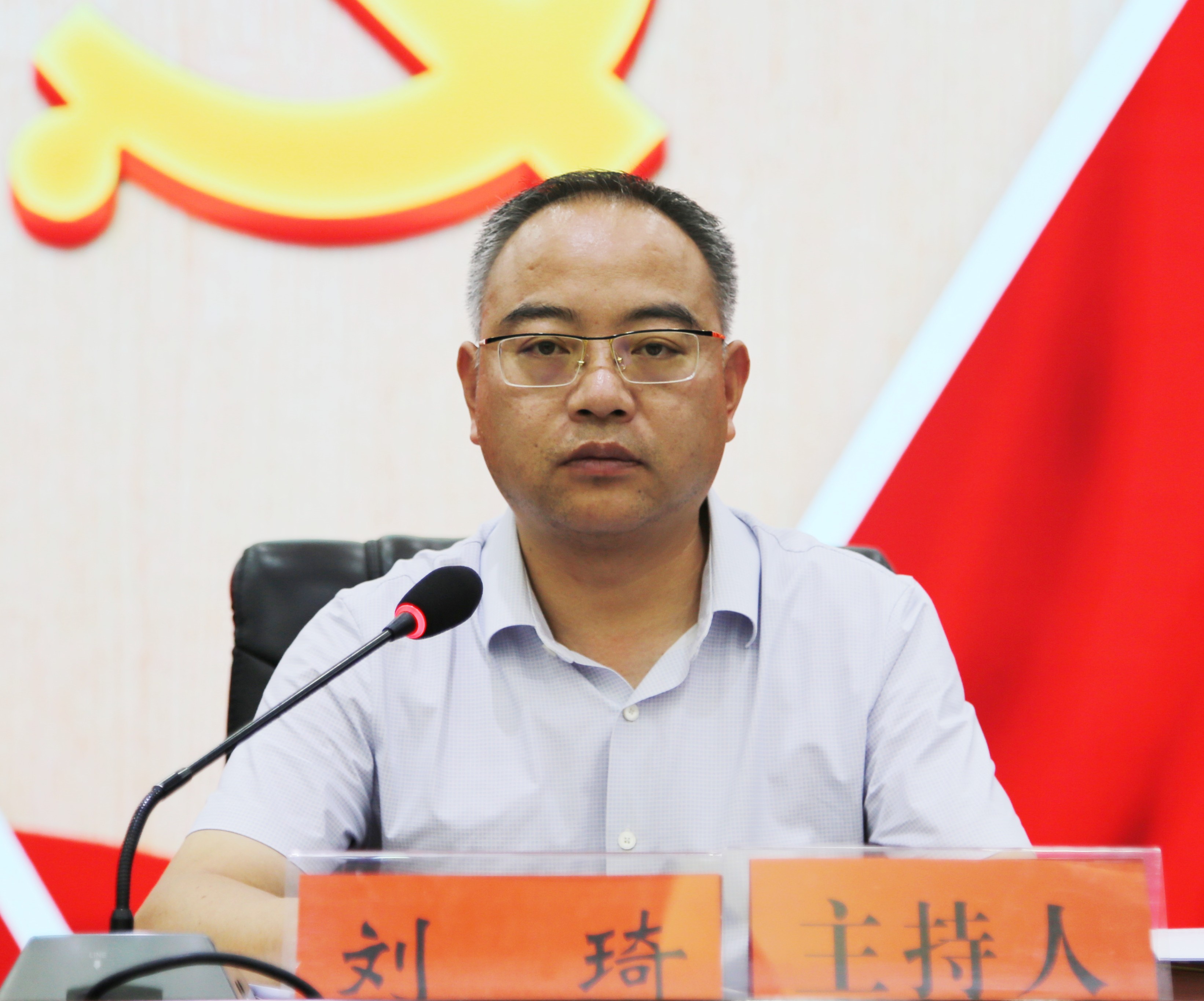 市长高新.jpg0.jpg