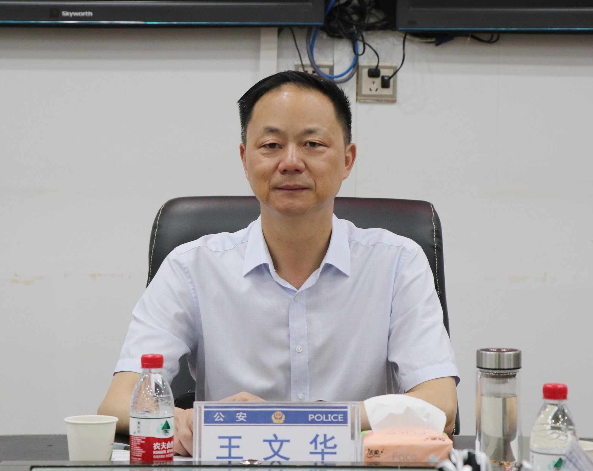 书记公安.jpg1.jpg