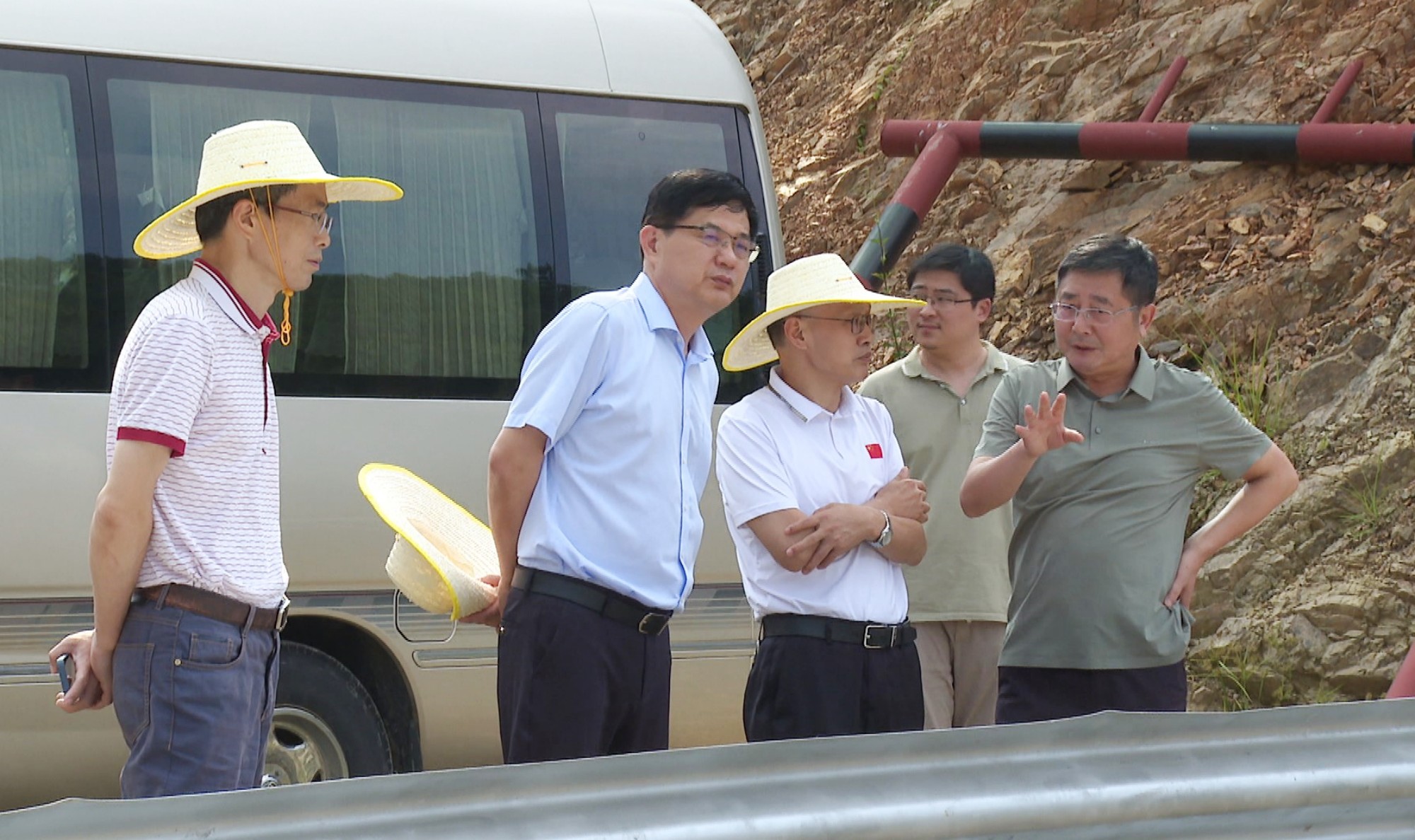 人大水利005_副本.jpg 人大水利005_副本.jpg